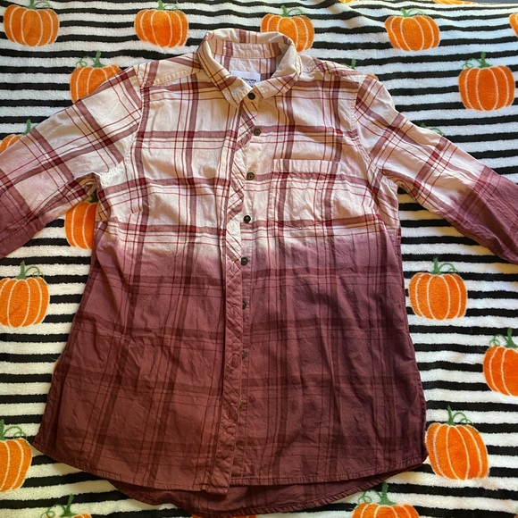Sonoma Tops - Ombré Flannel! Size Petite Small!